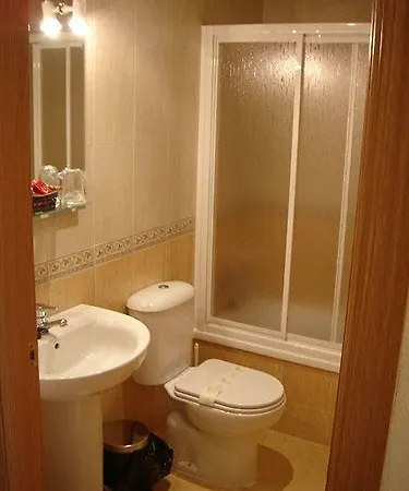 Hotel Abadias 2*